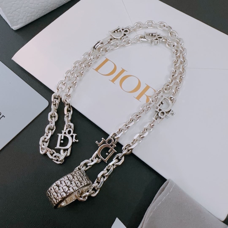 chr1st1an D10r necklaces